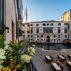 locanda-santagostin.hotelslidodijesolo.com/