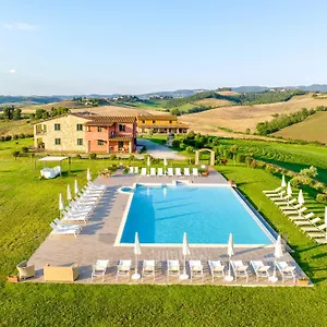 https://agriturismo-panieracci.it-tuscanyhotel.com