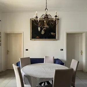 https://your-best-friends-apartments.hotelinveneto.com
