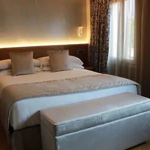 rosa-salva-hotel.hotelinveneto.com/