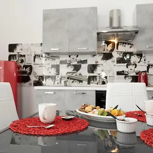 https://my-house.sicilyhotelsitaly.net