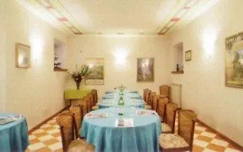 Hotel Centrale San Pellegrino Terme 3*,