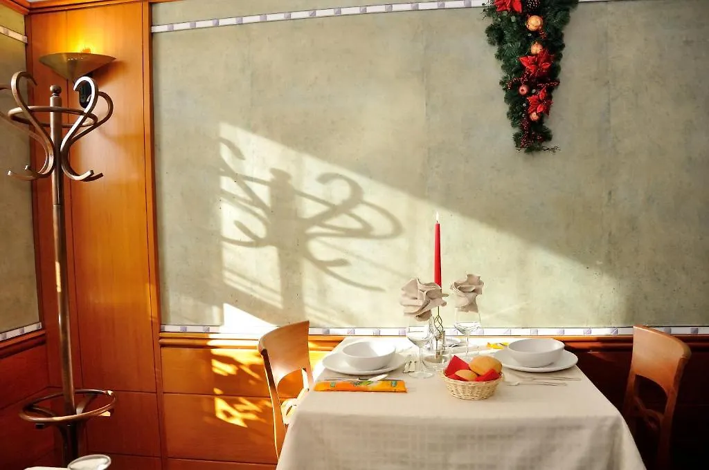 Hotel Centrale San Pellegrino Terme 3*,  Italy